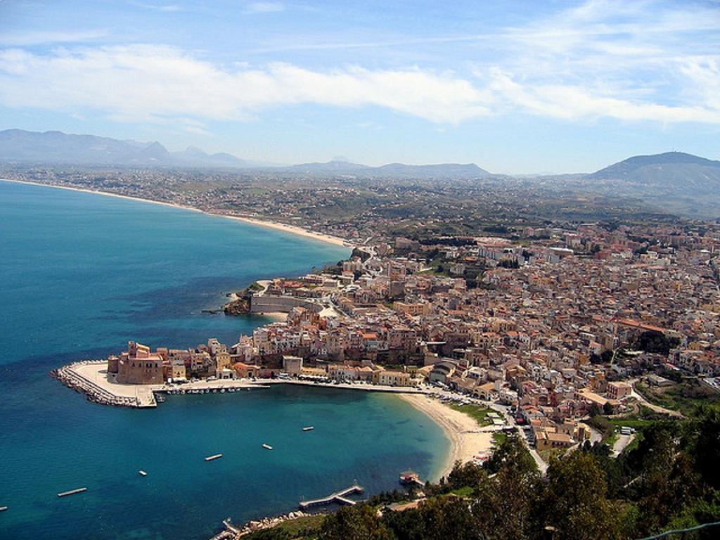 Affittacamere Le Scale Castellammare del Golfo Luaran gambar